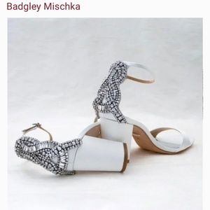 Badgley Mischka Zabella Wedding Rhinestone Shoes size 6.5